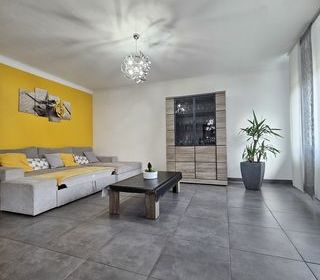  Maison � vendre 5 pi�ces 180 m�