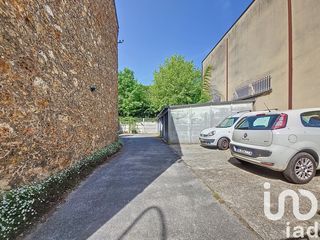  Immeuble � vendre 175 m�