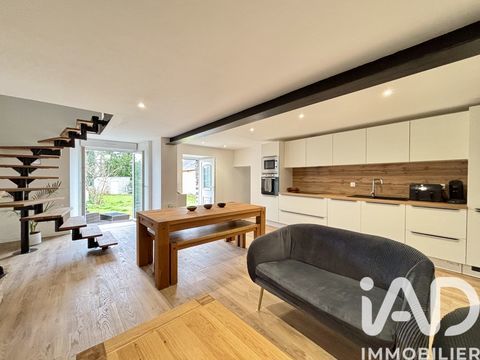   Vente Maison de village 5 pi�ces Maison - 5 pi�ce(s) - 120 m�