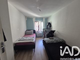  Immeuble � vendre 123 m�