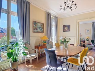  Appartement � vendre 7 pi�ces 207 m�