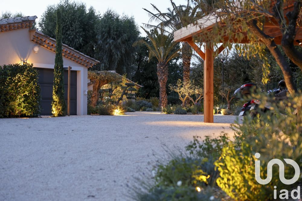 � vendre  Maison Saint-Tropez (83990)