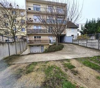  Immeuble � vendre 477 m�