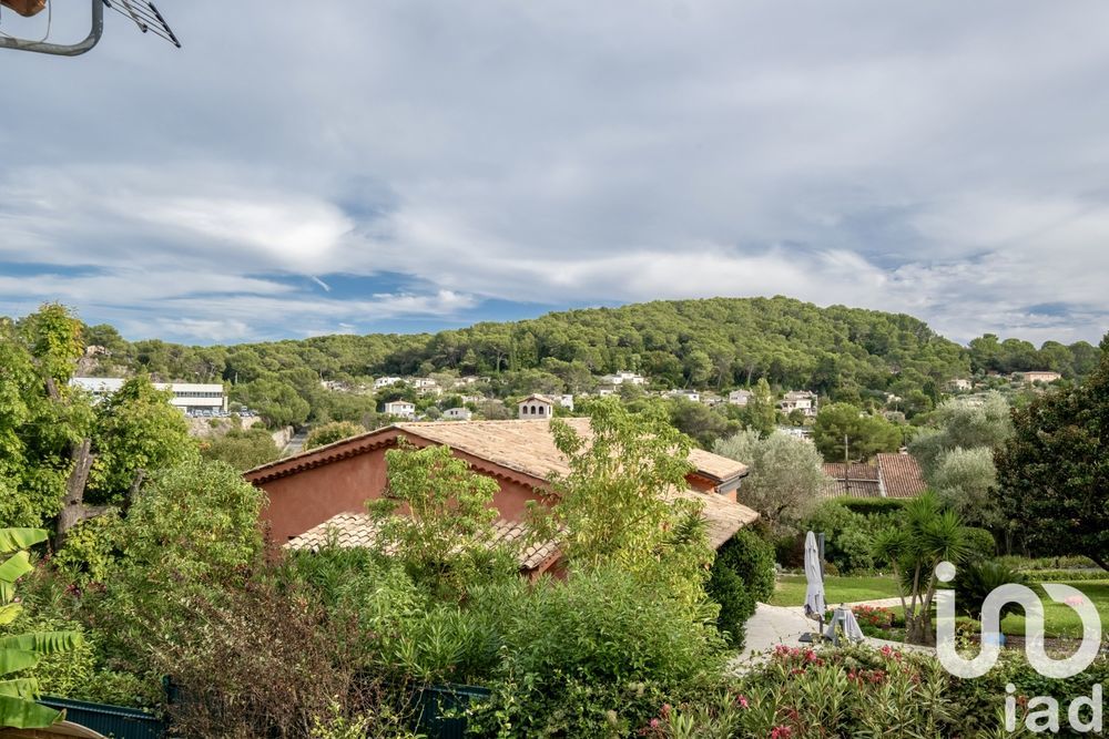 � vendre  Maison Vallauris (06220)