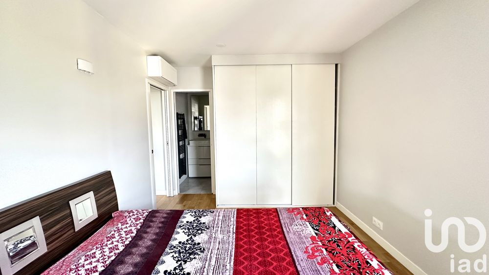 � vendre  Appartement Courbevoie (92400)