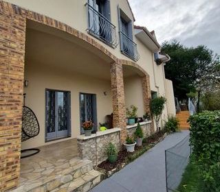  Maison � vendre 8 pi�ces 175 m�