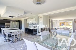  Maison � vendre 7 pi�ces 210 m�