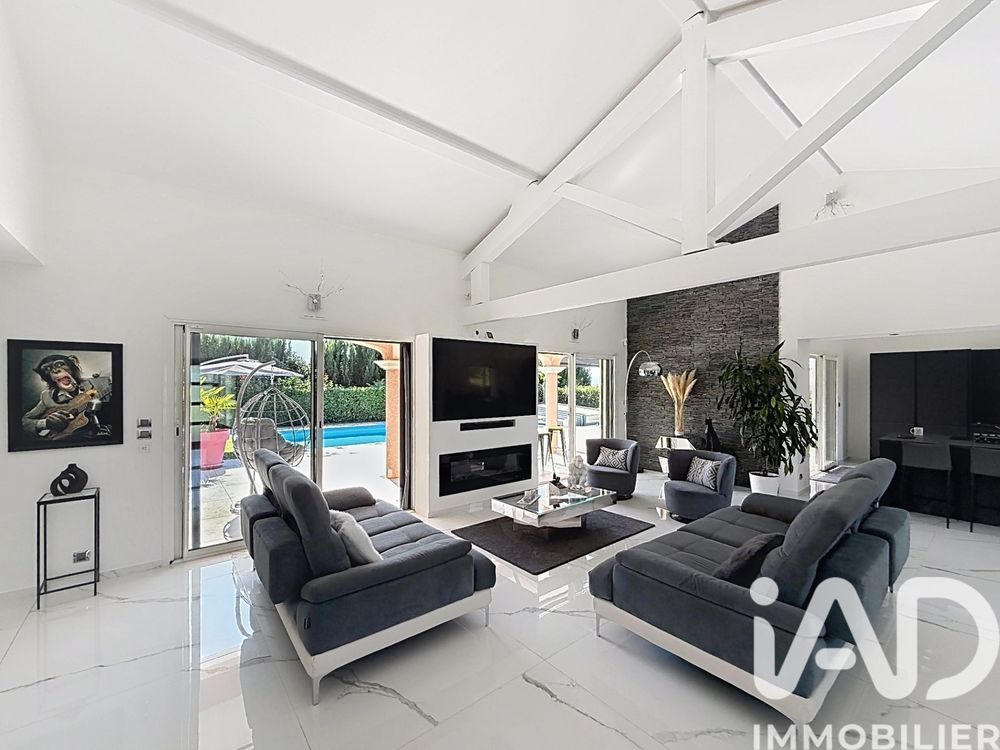 � vendre  Maison Balbigny (42510)