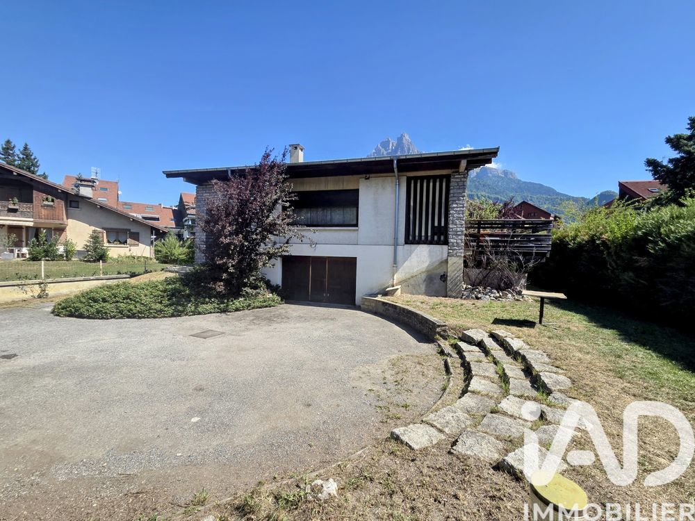 � vendre  Maison Sallanches (74700)
