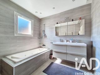  Maison � vendre 5 pi�ces 163 m�