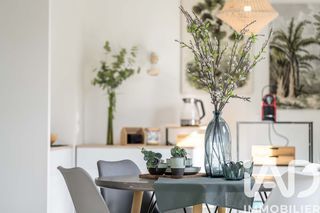  Appartement � vendre 4 pi�ces 93 m�