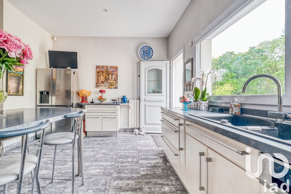 � vendre  Villa Montfermeil (93370)