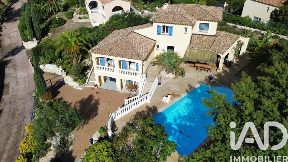 � vendre  Maison Les Issambres (83380)