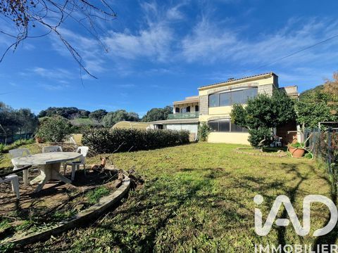   Vente Maison/villa 9 pi�ces Maison - 9 pi�ce(s) - 300 m�