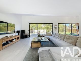  Villa � vendre 8 pi�ces 236 m�