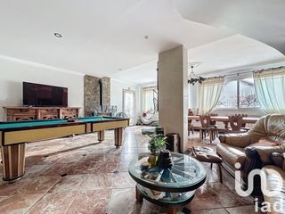  Maison � vendre 6 pi�ces 225 m�