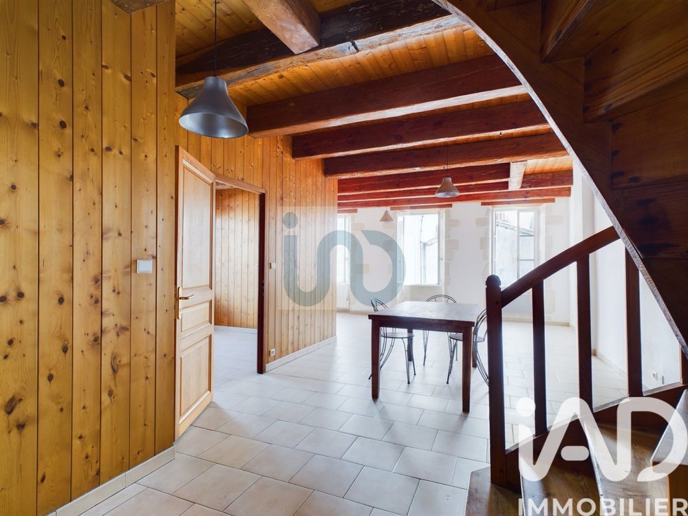 � vendre  Maison Saint-Martin-de-R� (17410)