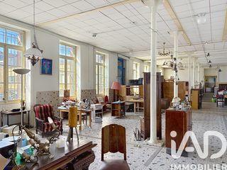  Immeuble � vendre 2600 m�