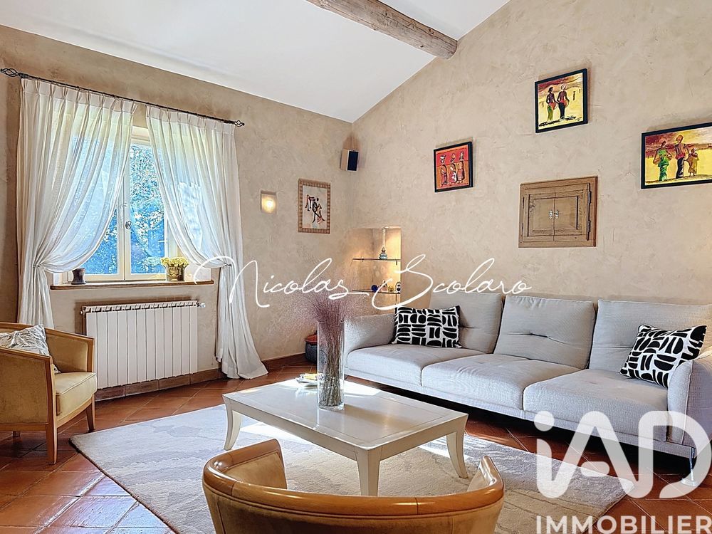 � vendre  Maison Cheval-Blanc (84460)