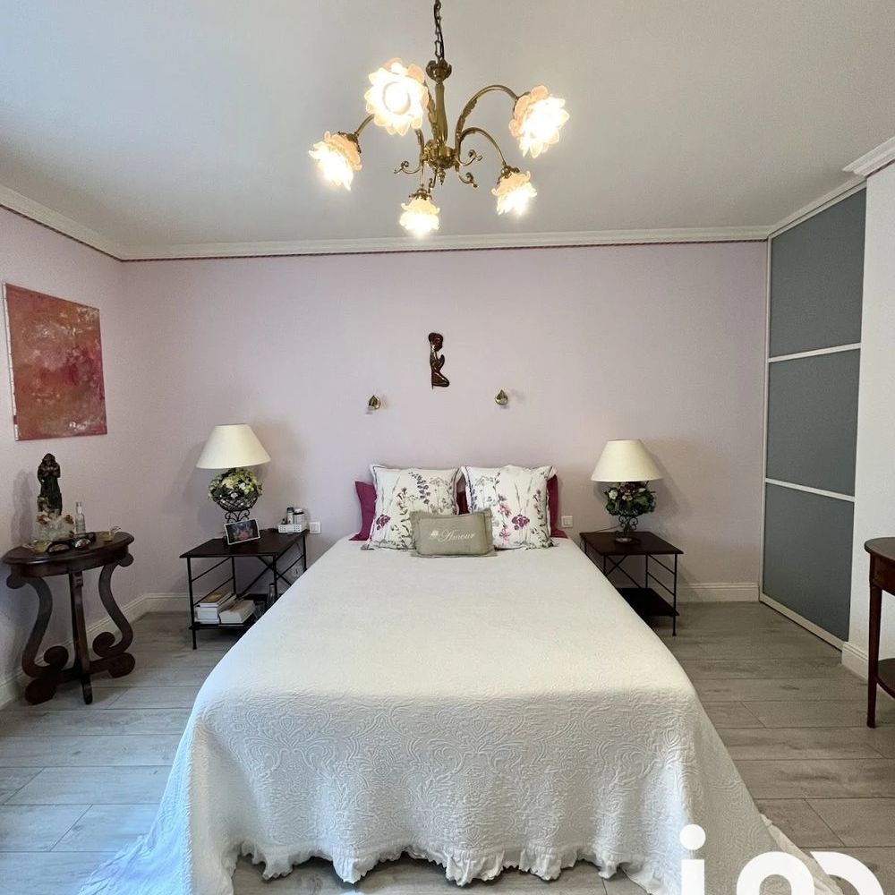 � vendre  Maison Marcillac-Saint-Quentin (24200)