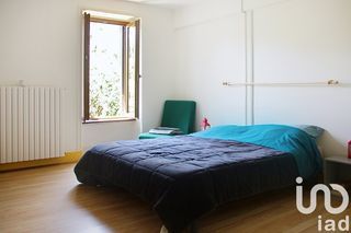  Maison � vendre 5 pi�ces 240 m�