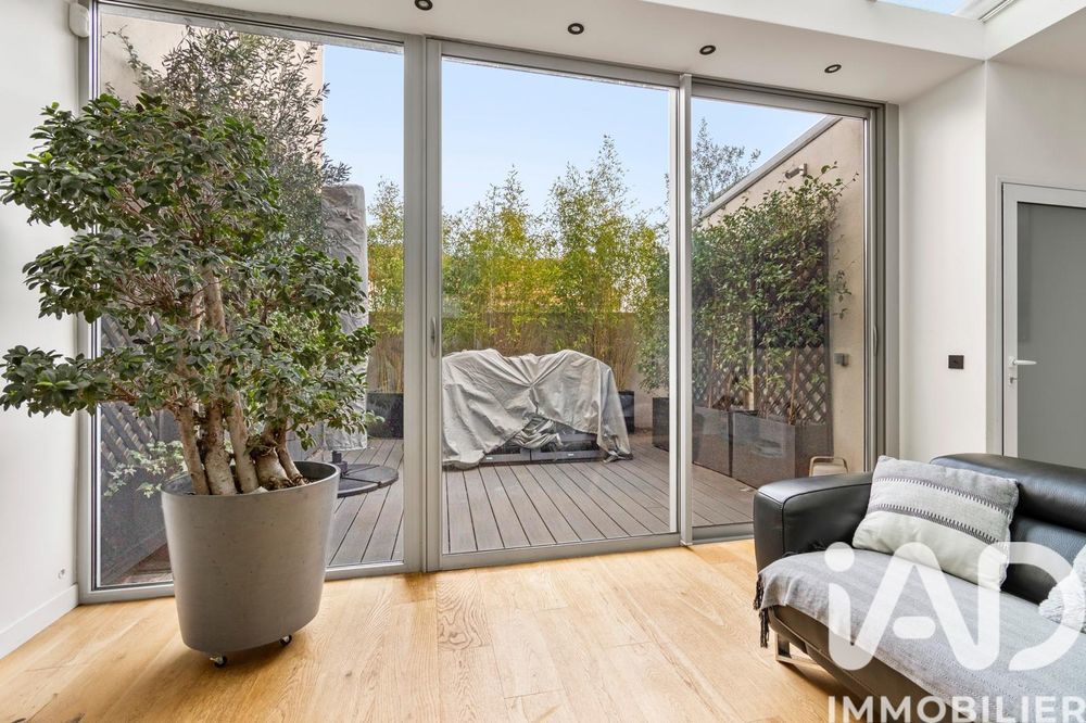 � vendre  Maison Suresnes (92150)