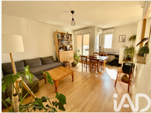   Vente Appartement 3 pi�ces Appartement - 3 pi�ce(s) - 61 m�