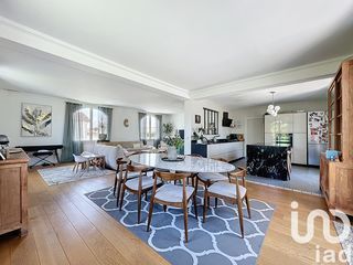  Maison � vendre 10 pi�ces 250 m�