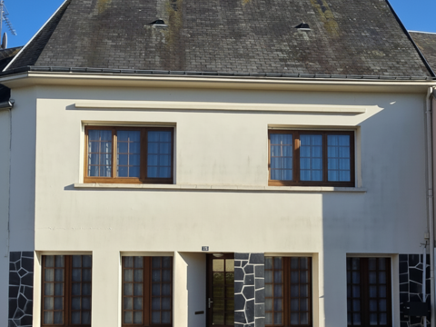   Vente Maison/villa 8 pi�ces Maison - 8 pi�ce(s) - 155 m�