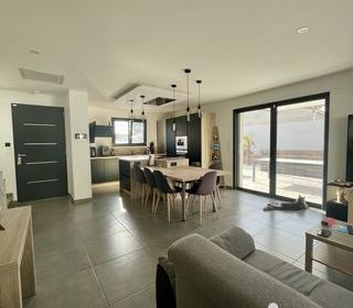  Maison � vendre 4 pi�ces 94 m�