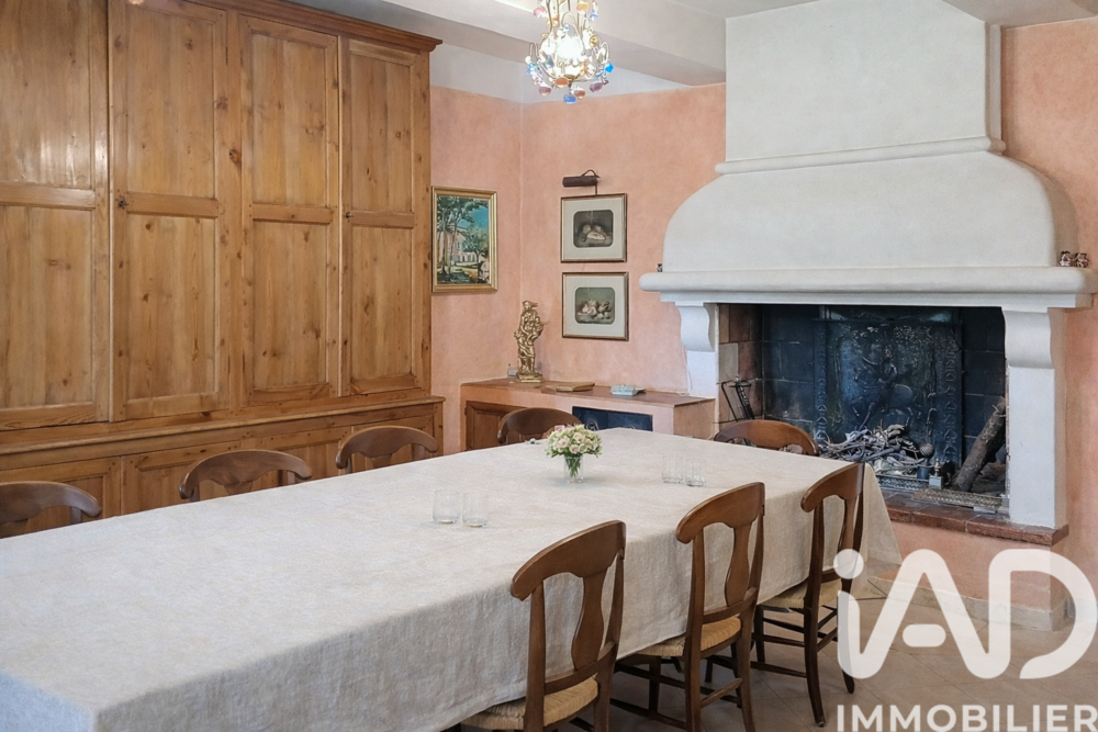 � vendre  Maison Opp�de (84580)