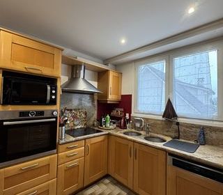  Maison � vendre 8 pi�ces 270 m�