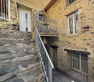  Immeuble � vendre 300 m�