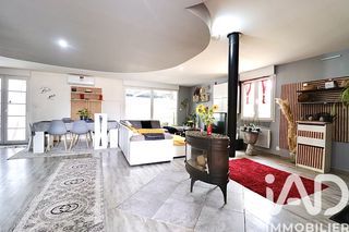  Maison � vendre 8 pi�ces 210 m�