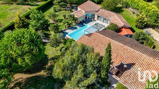  Maison � vendre 10 pi�ces 297 m�