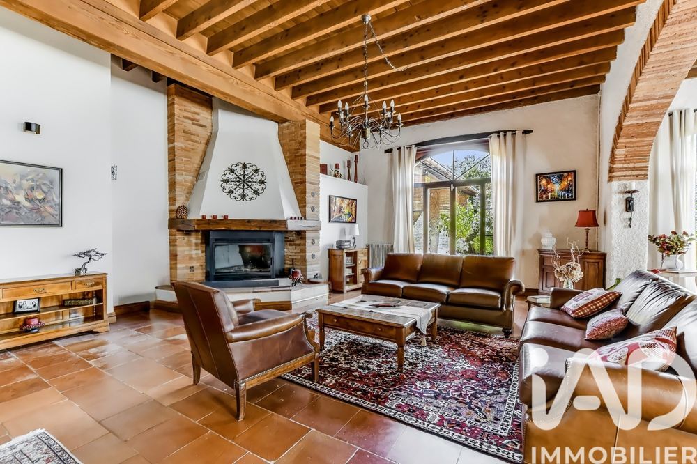 � vendre  Maison Larra (31330)