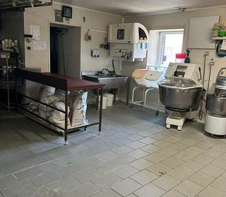  Immeuble � vendre 275 m�