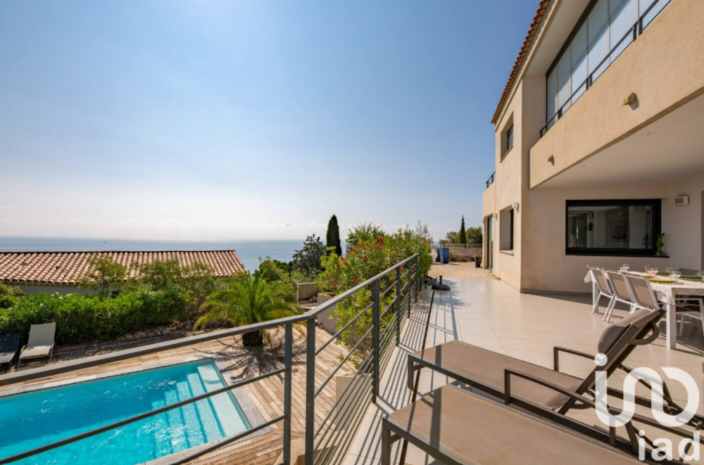 � vendre  Appartement Les Issambres (83380)