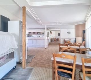  Immeuble � vendre 323 m�