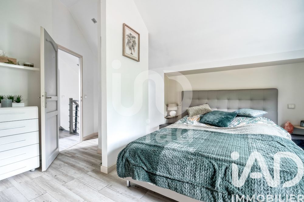 � vendre  Villa Lamorlaye (60260)