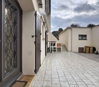  Maison � vendre 15 + pi�ces 194 m�