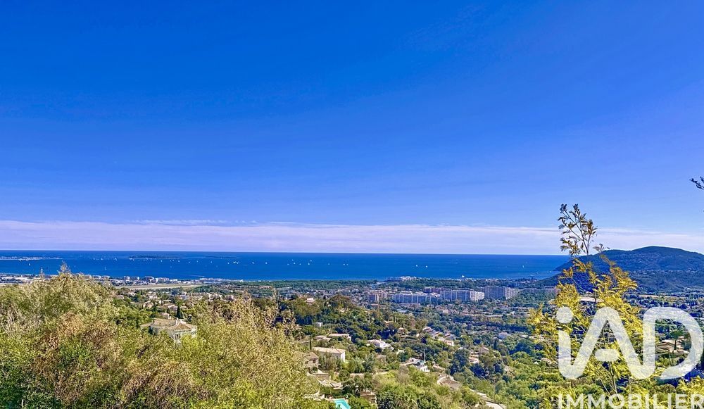 � vendre  Villa Mandelieu-la-Napoule (06210)