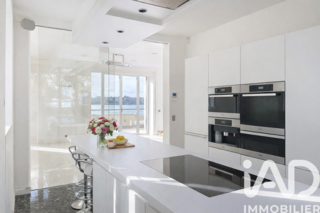  Maison � vendre 12 pi�ces 360 m�