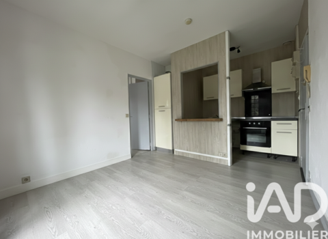   Location Appartement 2 pi�ces Appartement - 2 pi�ce(s) - 28 m�