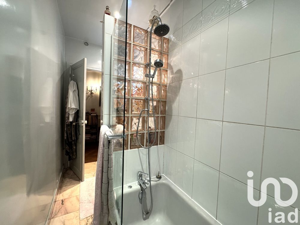 � vendre  Appartement Paris 18