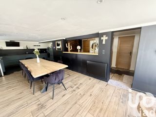  Maison � vendre 5 pi�ces 203 m�