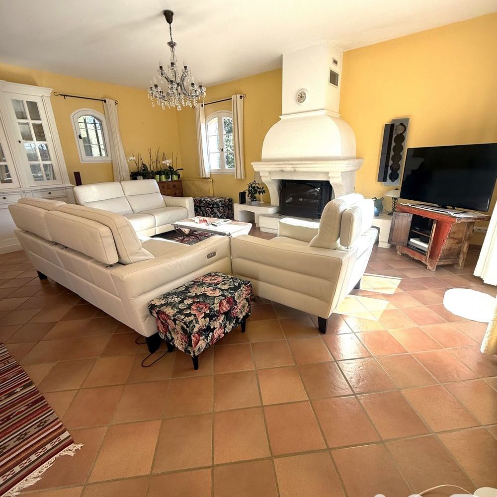 � vendre  Maison Flassans-sur-Issole (83340)