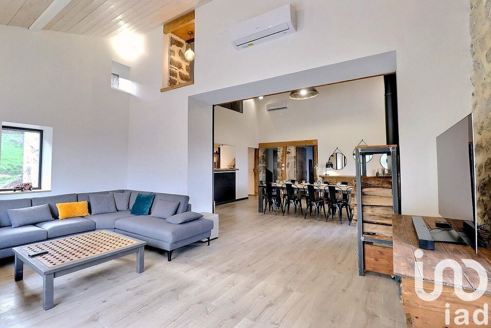 � vendre  Maison Saint-Victor (07410)