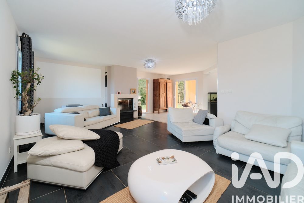 � vendre  Villa Les C�tes-d'Arey (38138)