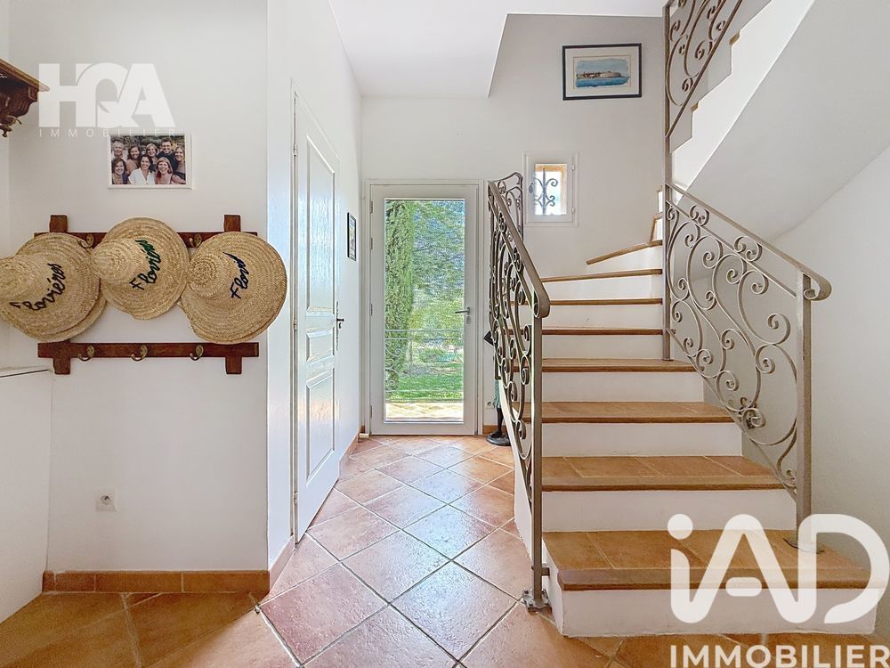 � vendre  Maison Cuers (83390)